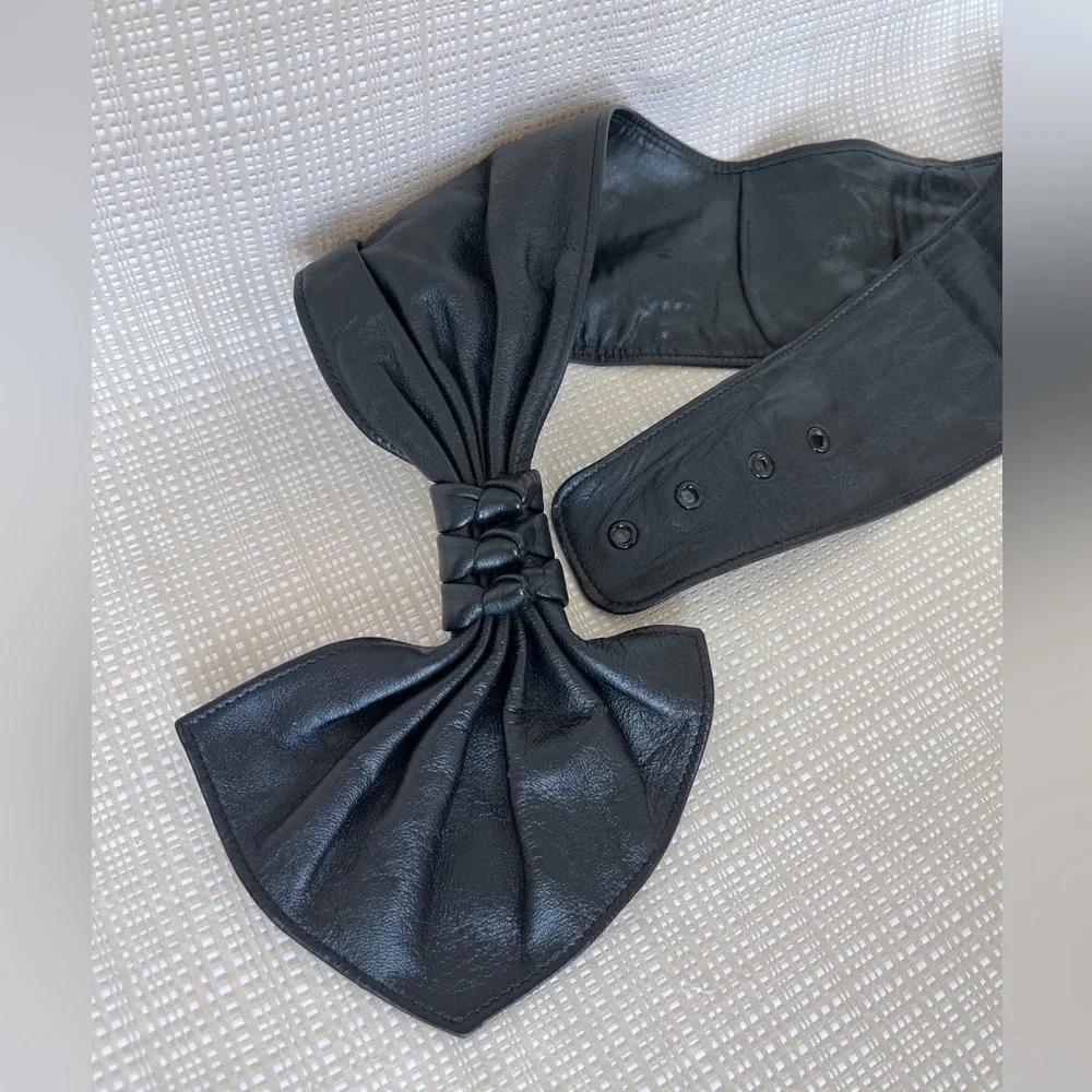 Vintage 80s 90s Cinched Bow Statement Belt Sash Belt Cinch Waist Belt Black